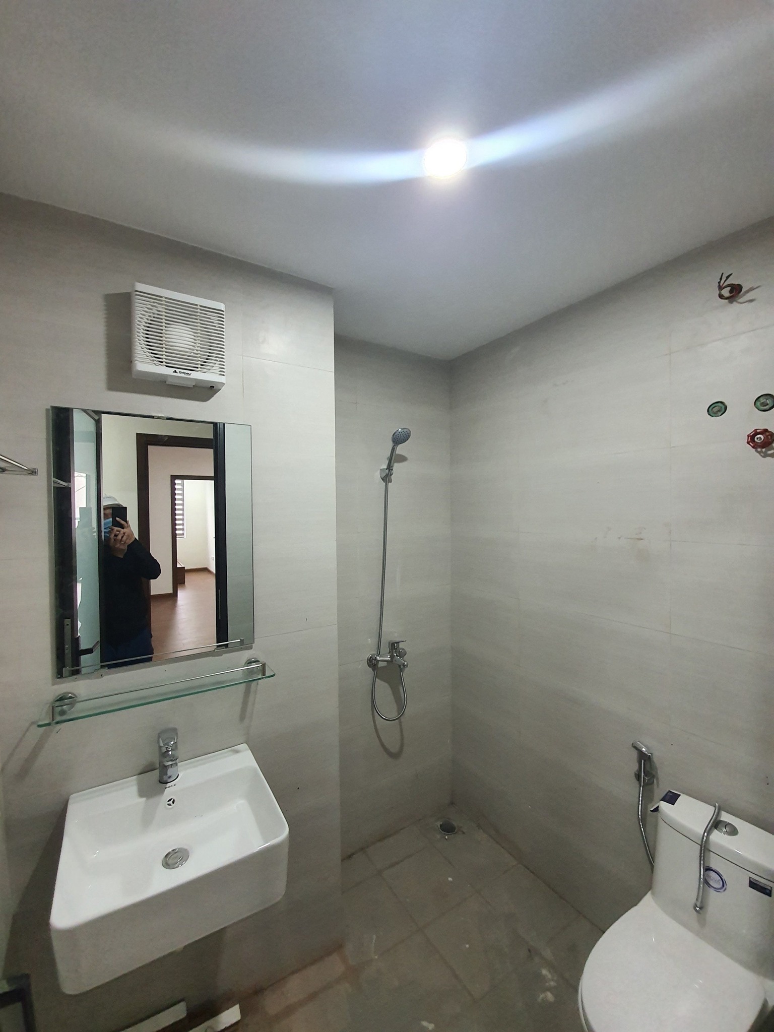 Hoa khôi BDS quận 10, Đường Tô Hiến Thành - Hẻm car 7 chỗ, 5 tầng, chỉ 18t