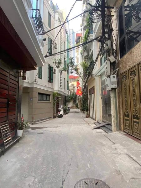 BÁN NHÀ 4 TẦNG, HẺM XE HƠI 4m THÔNG, NGAY BỘ CÔNG AN Q1, 4x12m, GIÁ 14.5 TỶ