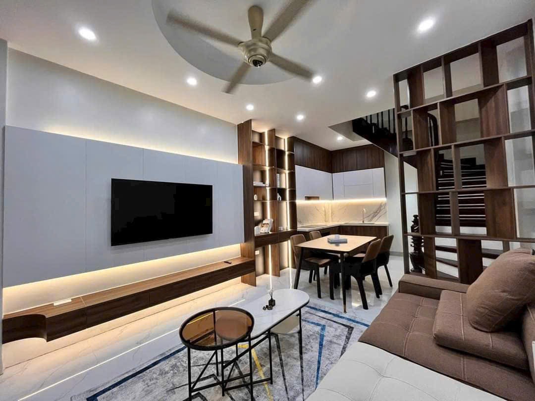 Trung tâm Quận Hà Đông - Cách Ô tô 10m - Giá 6.5 tỷ