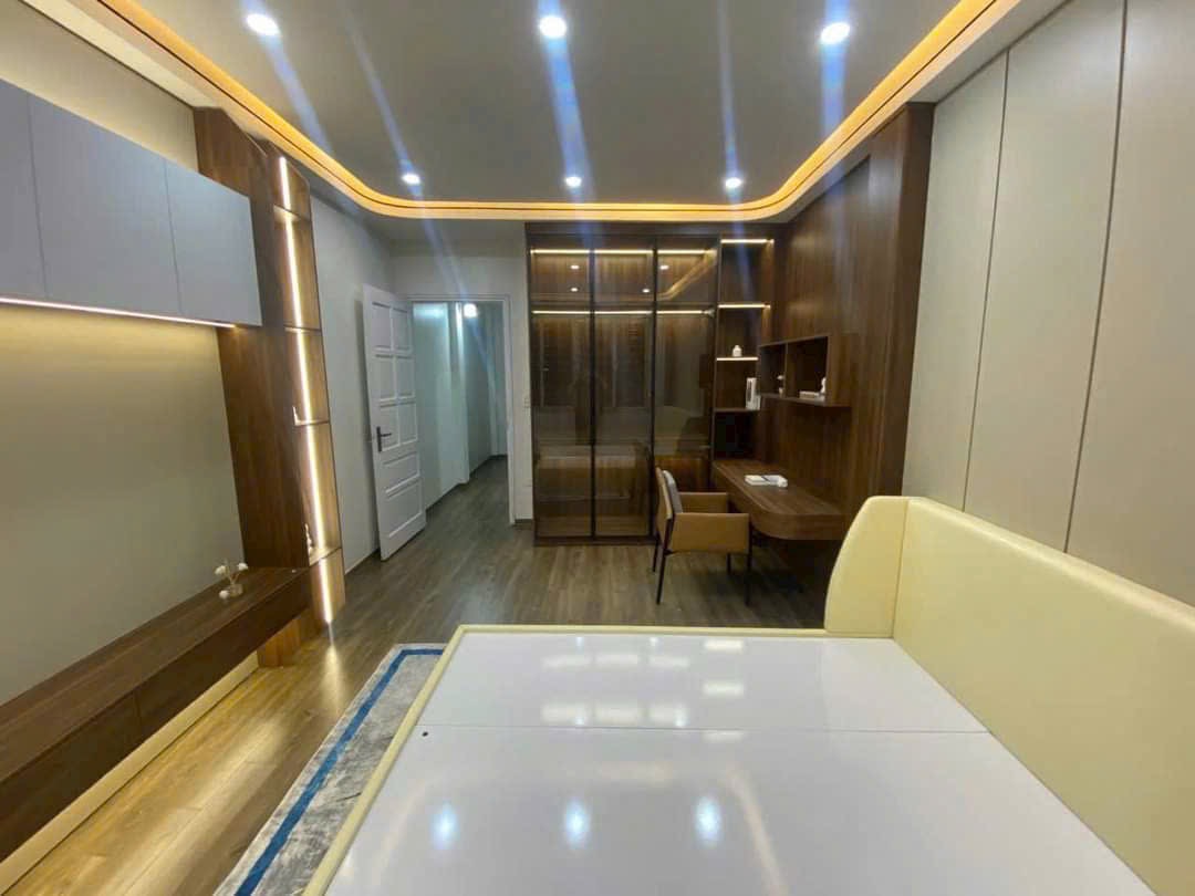 Trung tâm Quận Hà Đông - Cách Ô tô 10m - Giá 6.5 tỷ