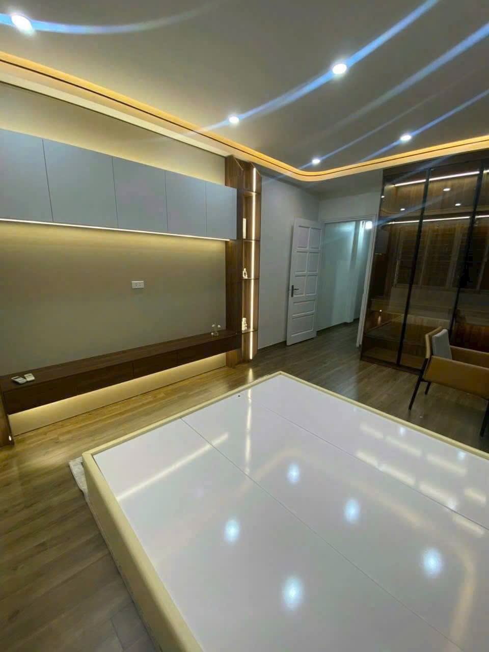 Trung tâm Quận Hà Đông - Cách Ô tô 10m - Giá 6.5 tỷ