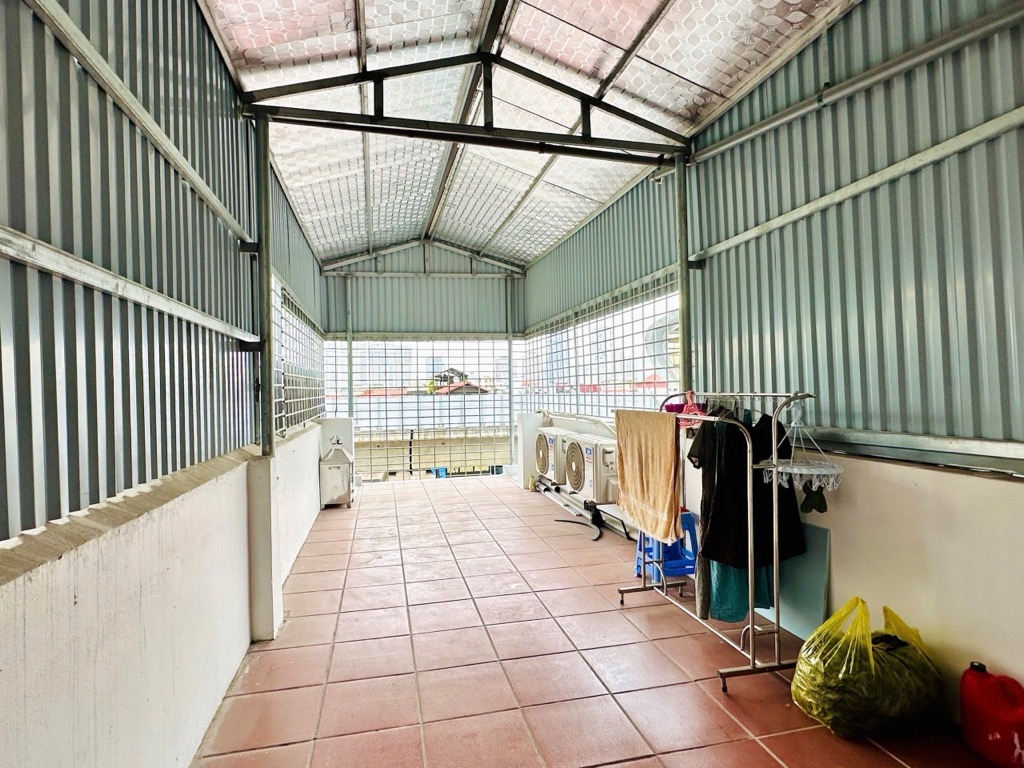MẶT PHỐ LỚN – KINH DOANH, VỈA HÈ RỘNG - Ô CHỜ THANG MÁY - NHÀ MỚI ĐẸP FULL NỘI THẤT XỊN.