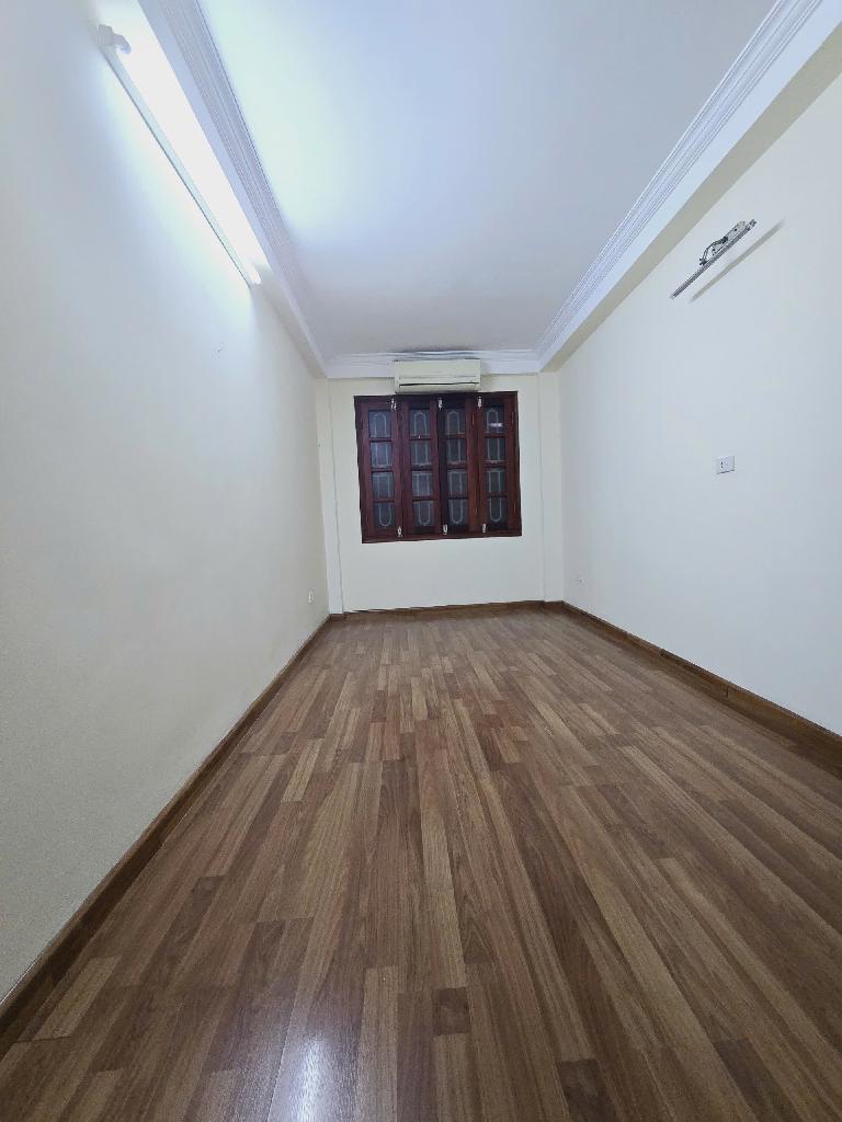 (Phương Mai) 2 thoáng, gần hồ chỉ hơn 5 tỷ