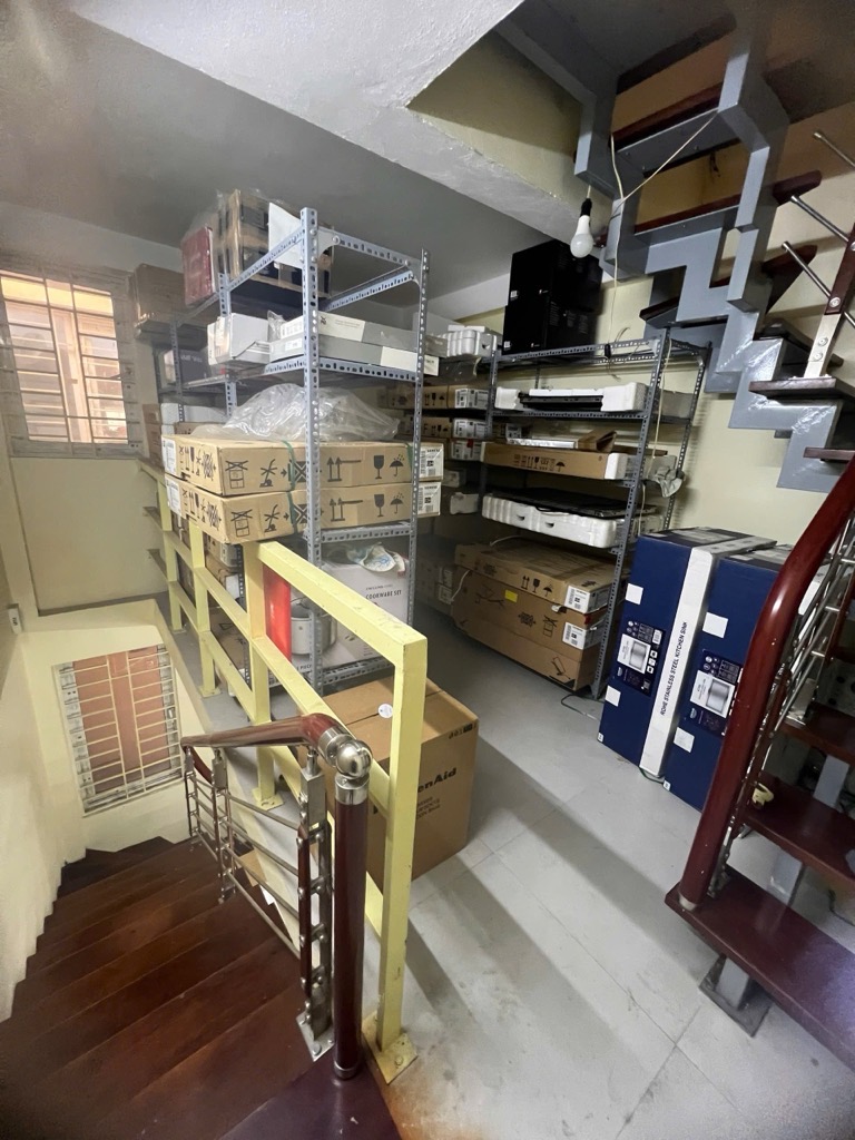 Gần Hồ Văn Chương - 20m ra ô tô - khung cột - đầu tư