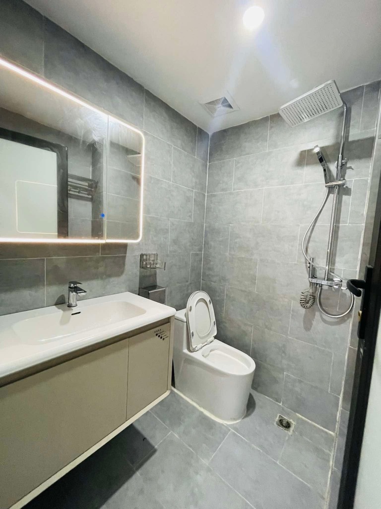 MẶT NGÕ KINH DOANH - MẶT TIỀN RỘNG - FULL NỘI THẤT XỊN - 20M RA Ô TÔ TRÁNH - ĐẦY ĐỦ GIẤY PHÉP XÂY DỰNG.