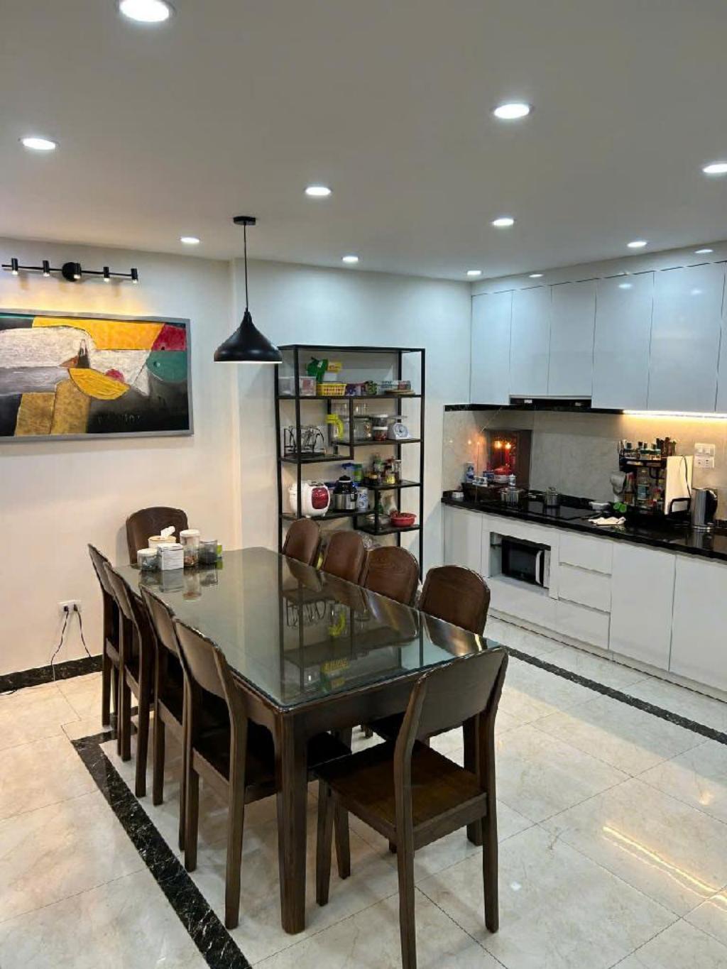 SIÊU PHẨM BA ĐÌNH- NGÕ RỘNG THOÁNG- 50M RA - NHÀ ĐẸP - FULL NỘI THẤT