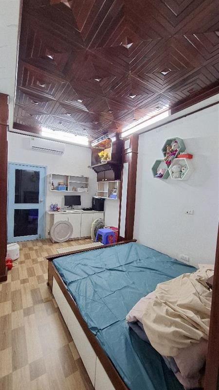Bán nhà riêng tại Phường Khâm Thiên, Đống Đa, Hà Nội diện tích 18.5m2 giá 4.05 Tỷ