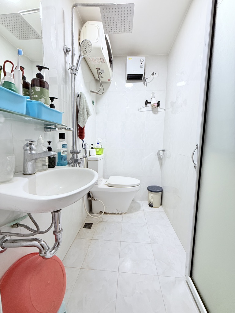 ĐỐI DIỆN ĐẠI HỌC Y - TUYẾN PHỐ HIẾM NHÀ BÁN - NGÕ NÔNG 1 NGOẶT 35m RA PHỐ - BA GÁC TRÁNH XE MÁY