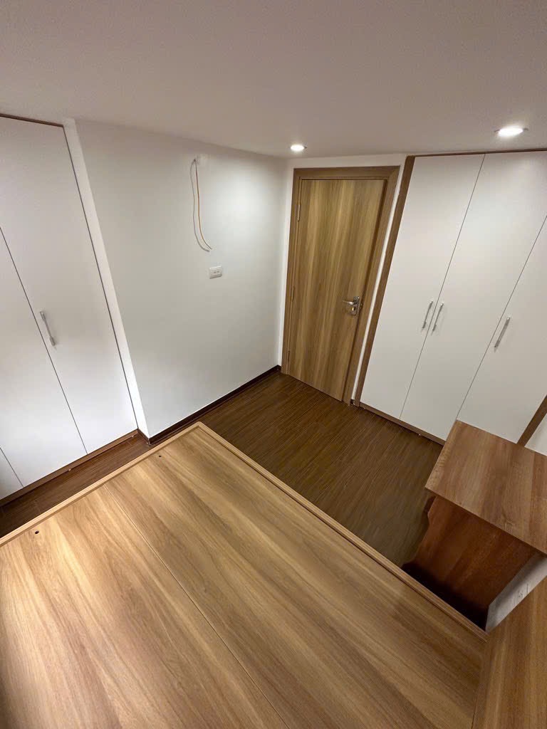 SIÊU PHẨM PENTHOUSE TẬP THỂ - SÁT PHỐ  - GẦN HỒ - OTO ĐỖ CÔNG - NHÀ ĐẸP FULL NỘI THẤT