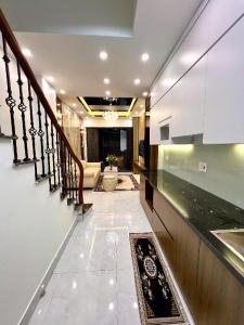 TUYỆT PHẨM ĐỘI CẤN- HÀNG XÓM LĂNG BÁC- NỘI THẤT LUXURY- CÁCH MẶT PHỐ 25M