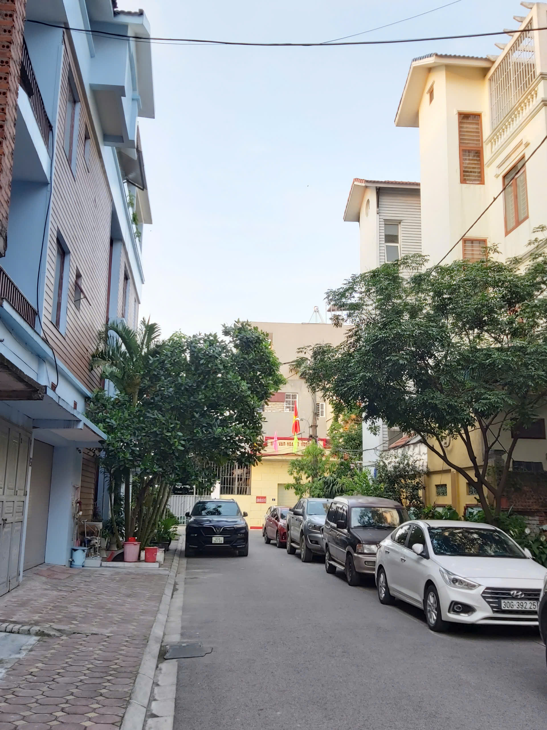 Bán Biệt Thự Kiểu Pháp 4 Tầng Tại Cổ Bi, Gia Lâm - Vị Trí Tuyệt Đẹp - 123 m2 - Giá Tốt Chỉ 12.9 Tỷ