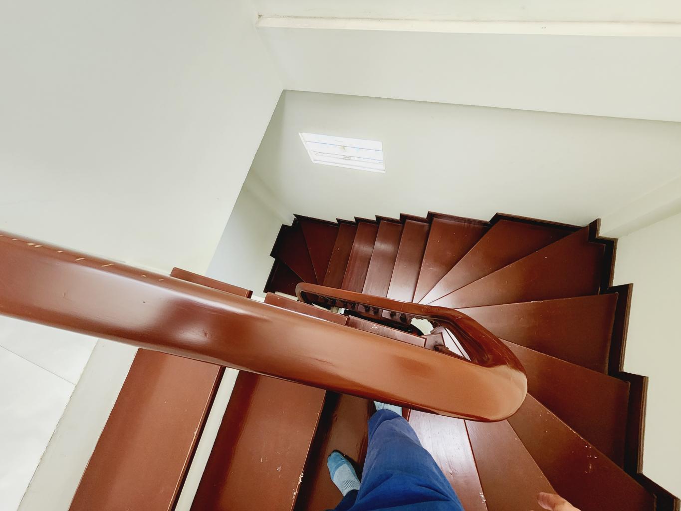 Anh Hải cần bán nhà Mỹ Đình, xây 5 tầng. Nội thất đẹp lung linh. Giá 6,5 tỷ nhỉnh.