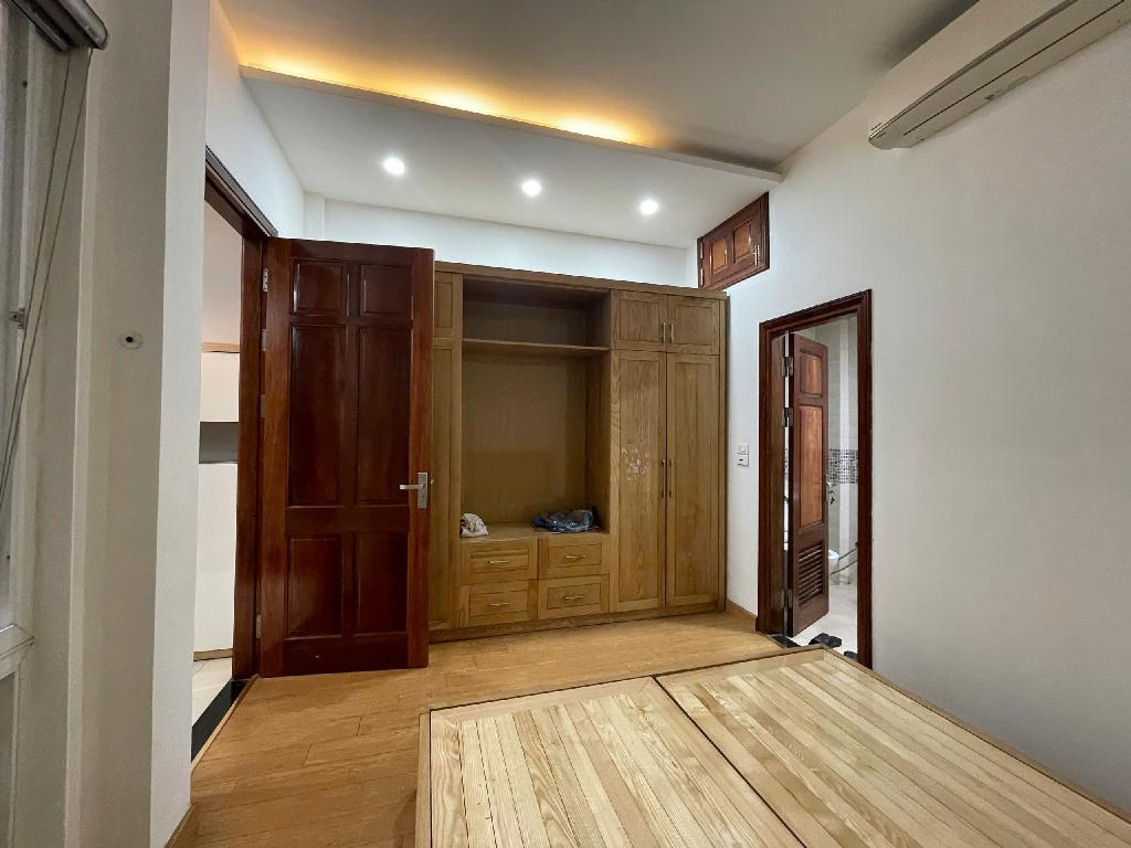 Anh Đường cần bán nhà Vạn Phúc - Đại Mỗ - Lê Quang Đạo, 82m2- 12,5 tỷ.