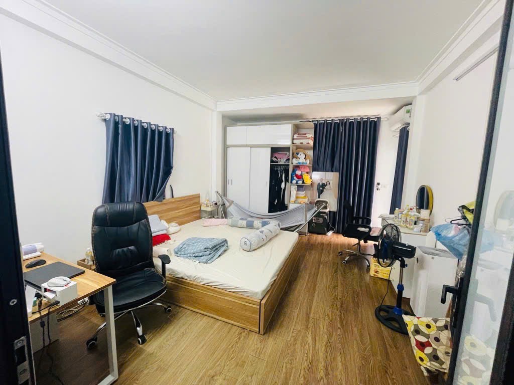 Anh Dương bán nhà Dương Nội, 4 tầng - 42m2- giá 6,15 tỷ.