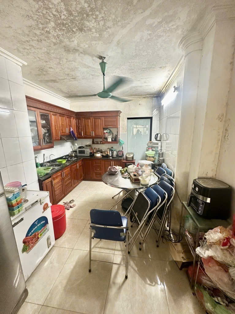 BÁN NHÀ AN XÁ. MẶT NGÕ THÔNG THOÁNG Ô TÔ LƯU THÔNG.