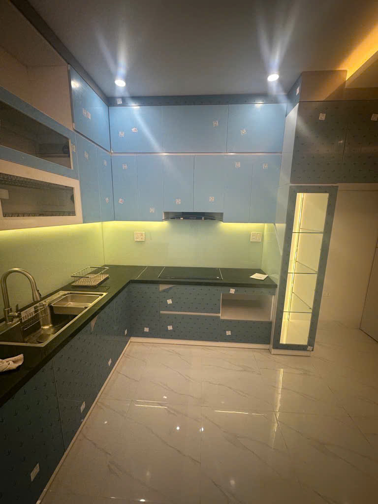 NHÀ AN DƯƠNG LÔ GÓC 2 MẶT THOÁNG. 6 TẦNG THANG MÁY.