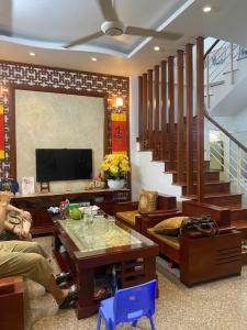 NHÀ ĐẸP Ở NGAY-VÕ CHÍ CÔNG- CÁCH Ô TÔ 50m ĐẾN NHÀ - ĐI THẲNG RA PHỐ, HỒ TÂY LỘNG GIÓ- 40m GIÁ 6.7 TỶ