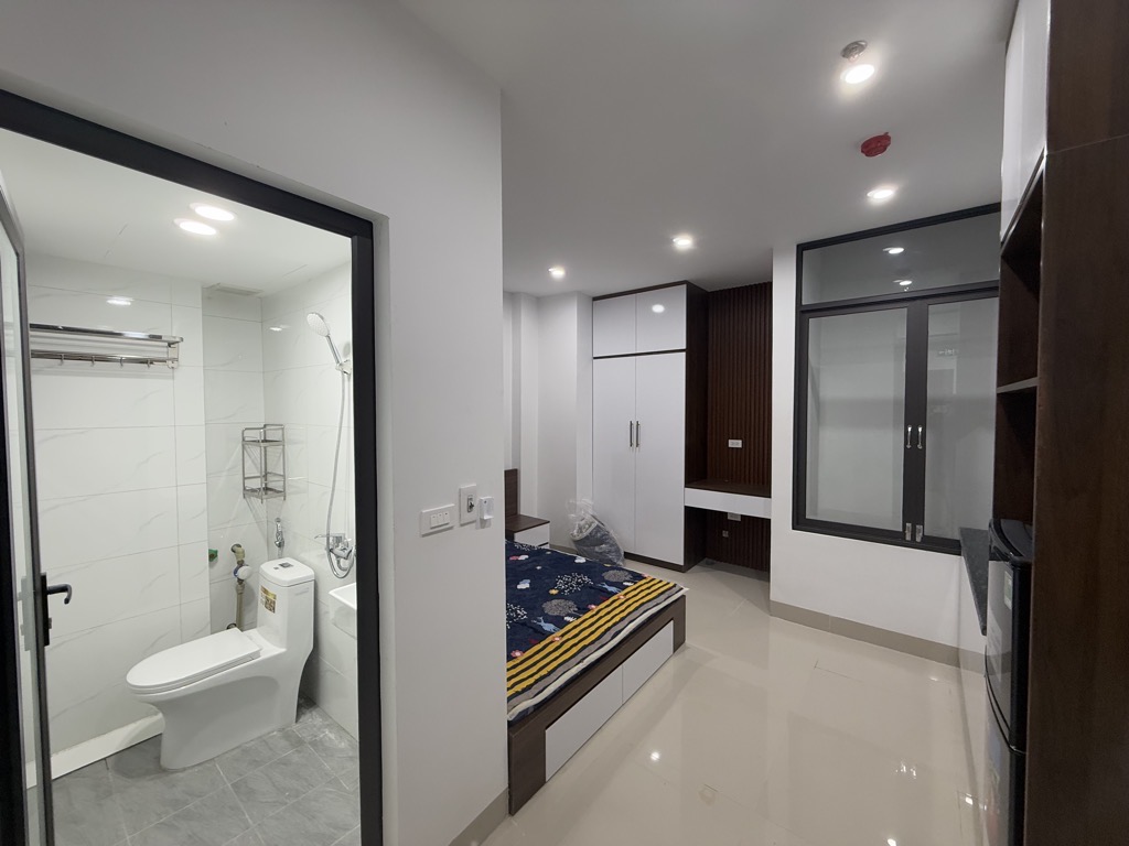 Bán nhà mặt ngõ lệnh cư