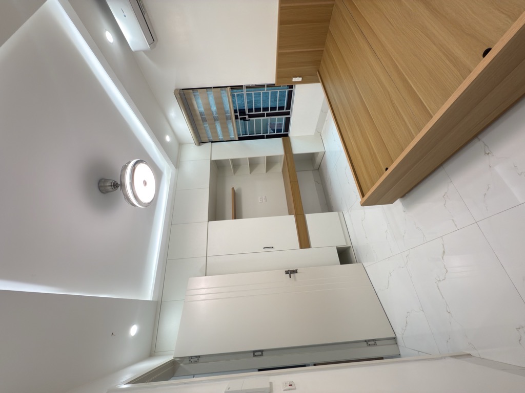 BÁN NHÀ PHÂN LÔ HOÀNG QUỐC VIỆT 65M X 5T, MT 4M, Ô TÔ TRÁNH, Ô CHỜ TM, KD ĐỈNH 28 TỶ