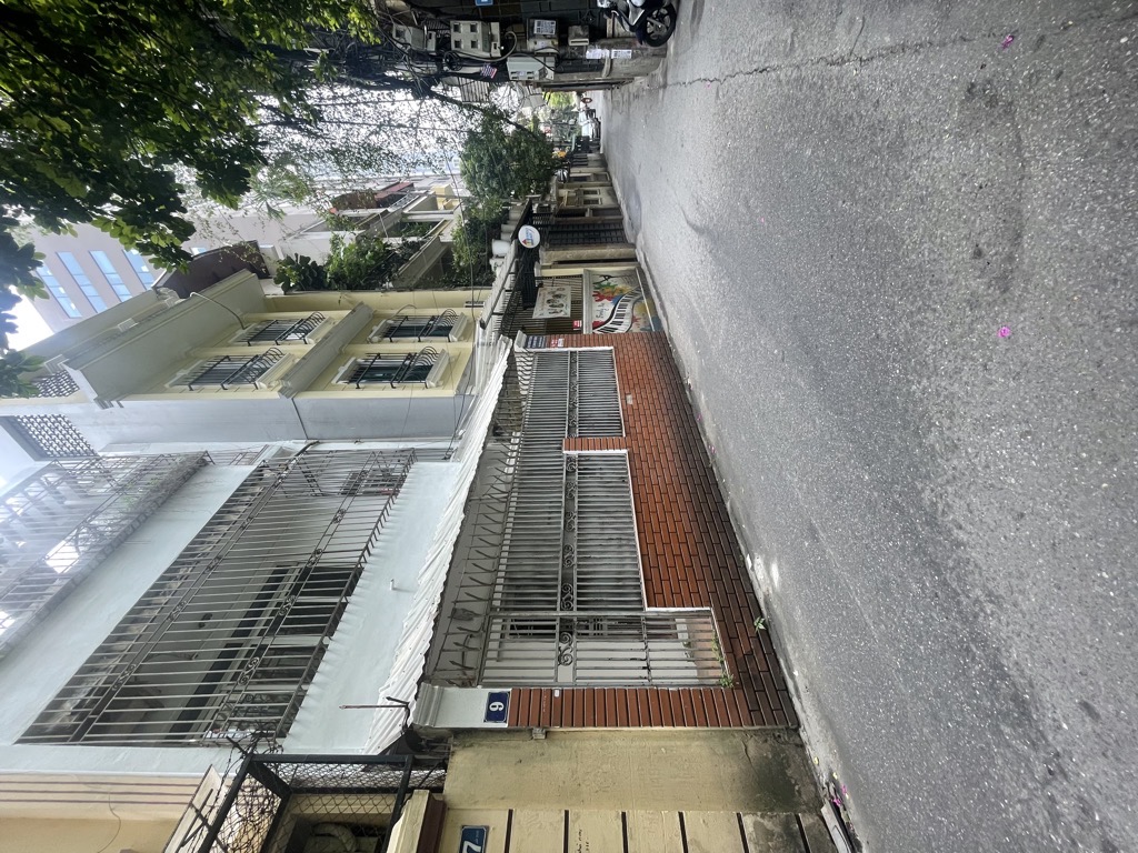 Hiếm! Phân Lô Trần Quốc Hoàn 120m x 4T, MT 5,5m, 2 Mặt Ngõ, Ô Tô tránh, Kd đỉnh 39 tỷ