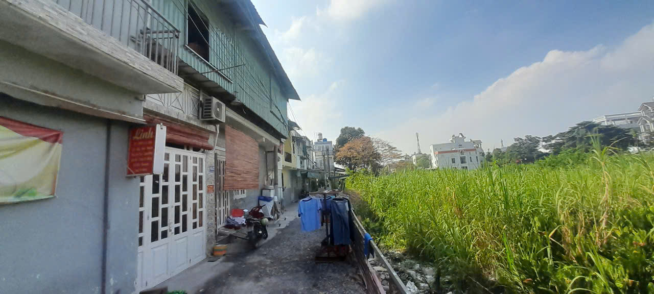 BÁN NHÀ ĐẸP, HIỆP THÀNH 17, QUẬN 12, 4.5x11, 3.x tỷ TL