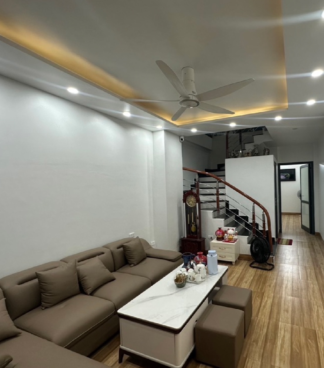 BÁN NhÀ siêu ĐẸp tại vĩnh ngọc Đông ANH 51m 7, 5 tỷ