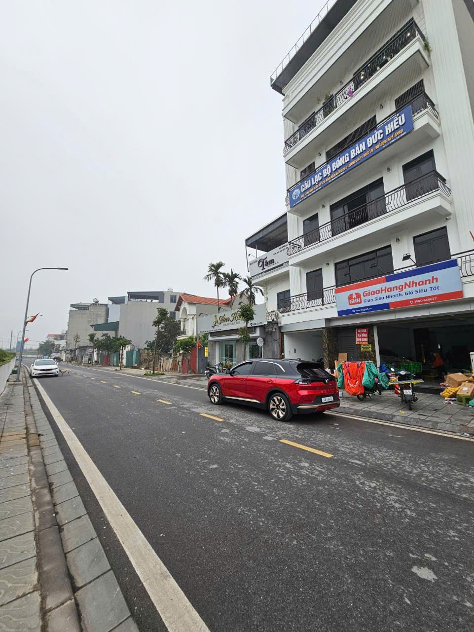 BÁN ĐẤT GIANG BIÊN – VỈA HÈ – Ô TÔ TRÁNH – KINH DOANH ĐỈNH – 82M2 – GIÁ CHỈ 14,5 TỶ