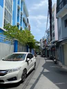 Bán nhà đường Lê Đức Thọ, 42m2, hẻm xe hơi, giá chỉ 4 tỷ hơn.