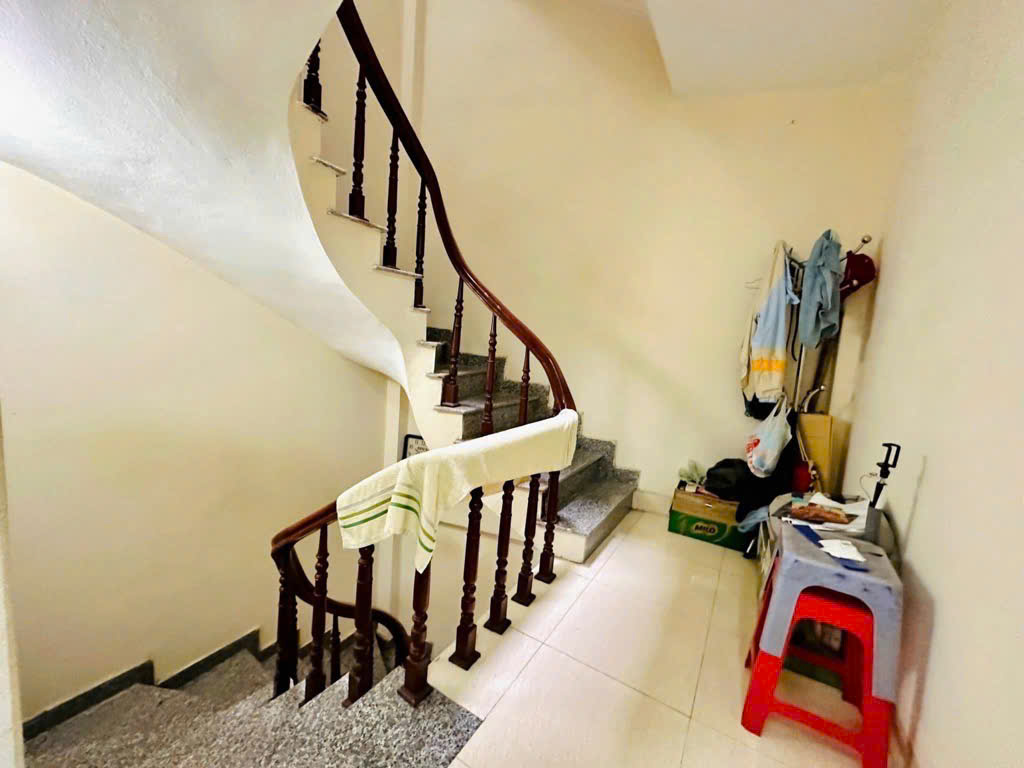 B.Á.N N.H.À ĐỘI CẤN – BA DÌNH – 50M2*4T DÂN XÂY- CHÀO 7.5 TỶ.