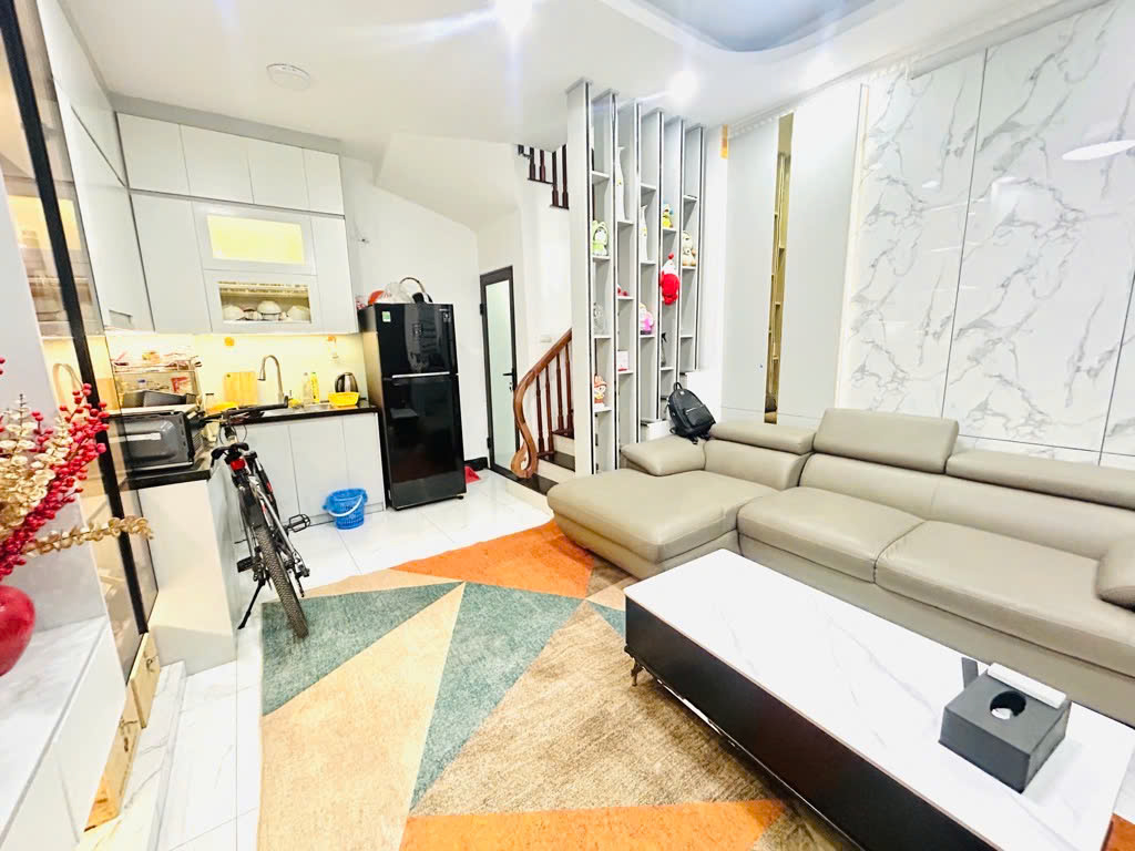 B.Á.N NHÀ NGÕ KIM MÃ - LÔ GÓC 2 MẶT THOÁNG – DT33m2 *4T*MT 7M CHÀO 4.7 TỶ CỰC HIẾM!