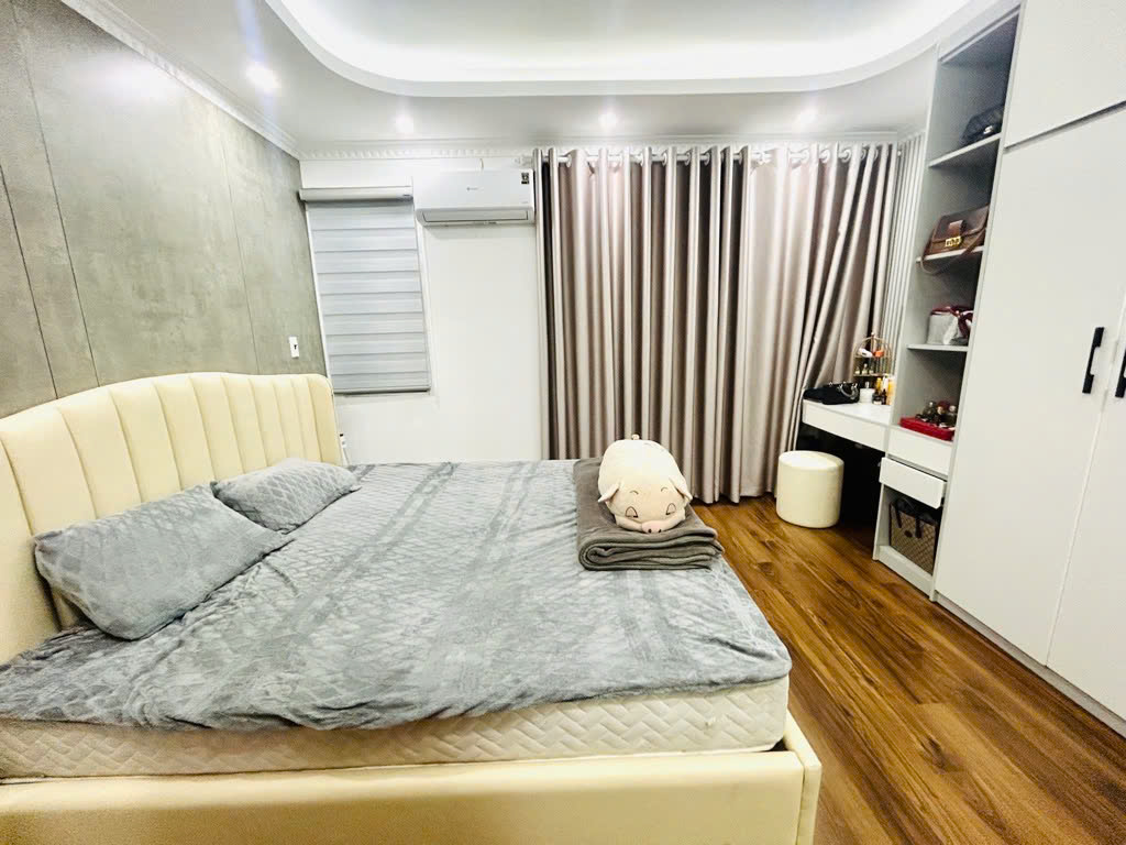 B.Á.N NHÀ NGÕ KIM MÃ - LÔ GÓC 2 MẶT THOÁNG – DT33m2 *4T*MT 7M CHÀO 4.7 TỶ CỰC HIẾM!