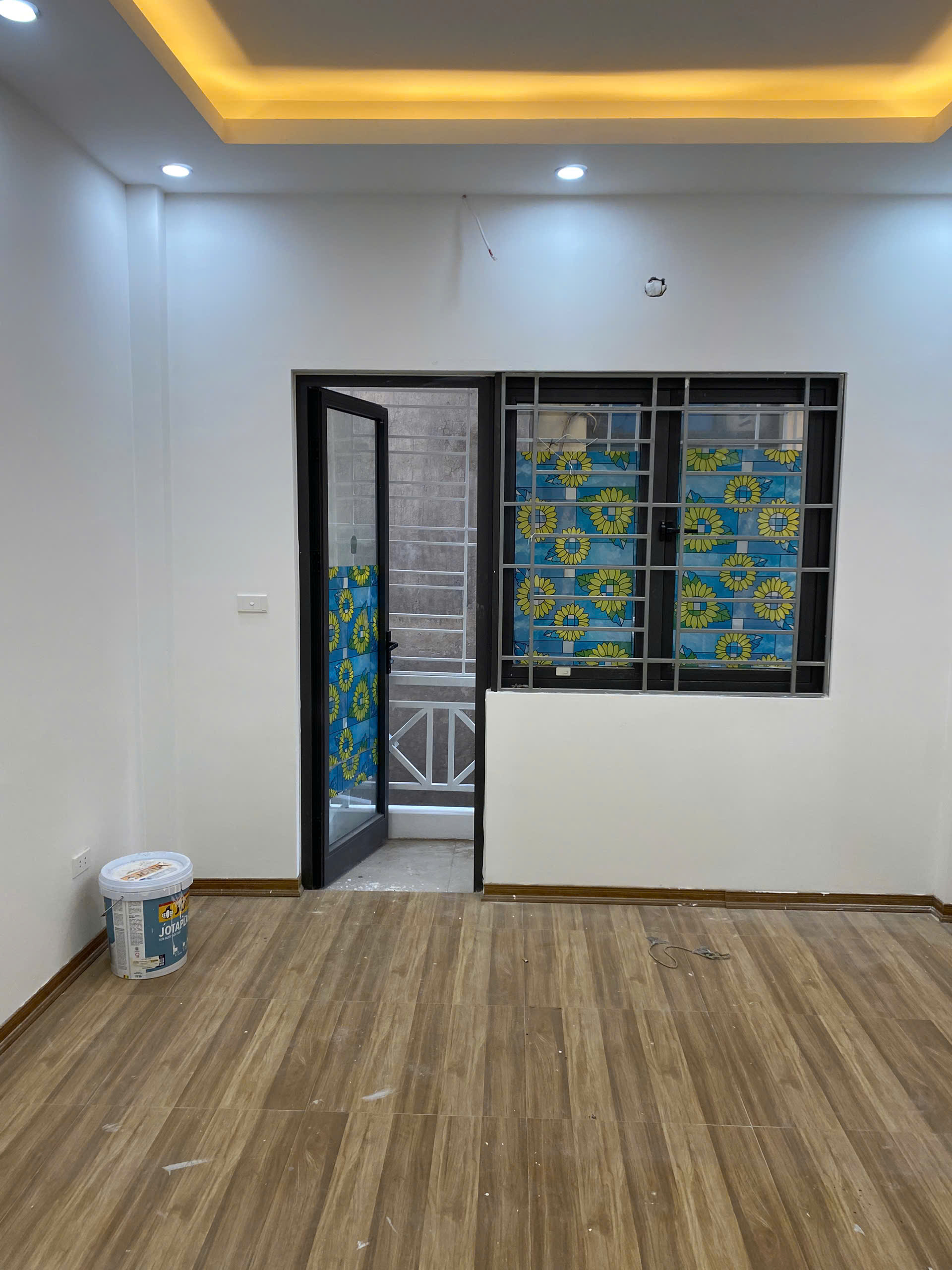 Siêu hiếm Hoàng Hoa Thám - 3bước ra phố - 4 tầng x32m2 - giá 6 tỷ - sổ đỏ cất két