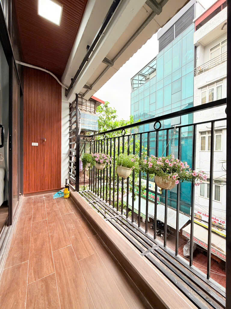 HIẾM- CĂN HỘ GẦN 60M - MẶT PHỐ VĨNH PHÚC - NHỈNH 4 TỶ