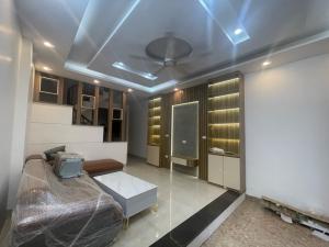Chính chủ bán nhà c4 52m ngõ thông ô tô, Minh Khai Cổ Nhuế, giá 2.9 tỷ
