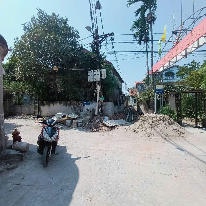 Bán nhà cực hiếm Long Biên