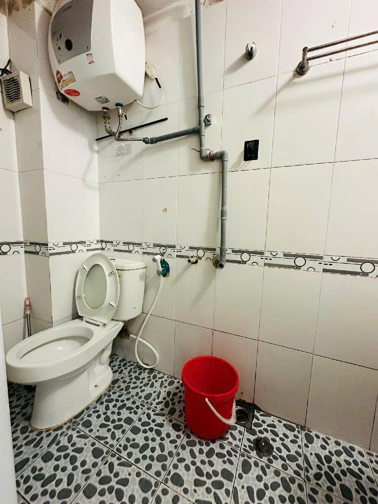 Bán nhà Hào Nam Đống Đa, Nhà Dân Xây, Tầm Giá Hợp Lí, 19mx4T, Giá: 4,85 Tỷ, Lh: 0396935190.