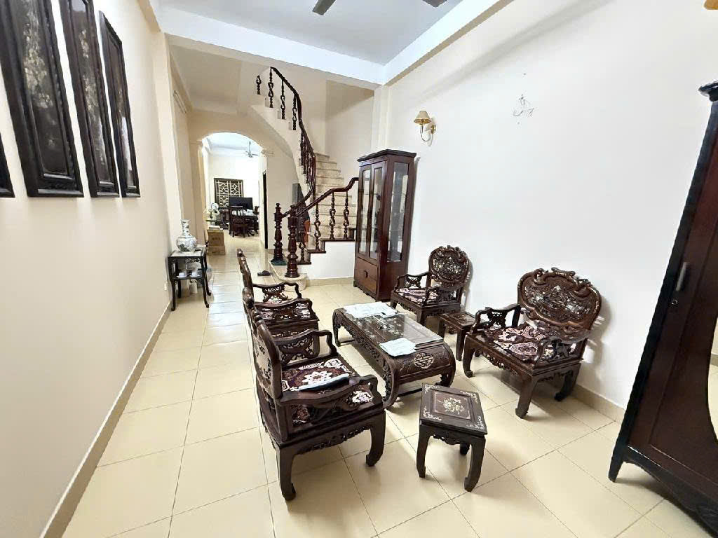 Bán nhà Phố Thái Hà, Nhà Phố Vip, Khu Dân Trí Cao, 60mx5T, Giá: 13 Tỷ, Lh: 0396935190.
