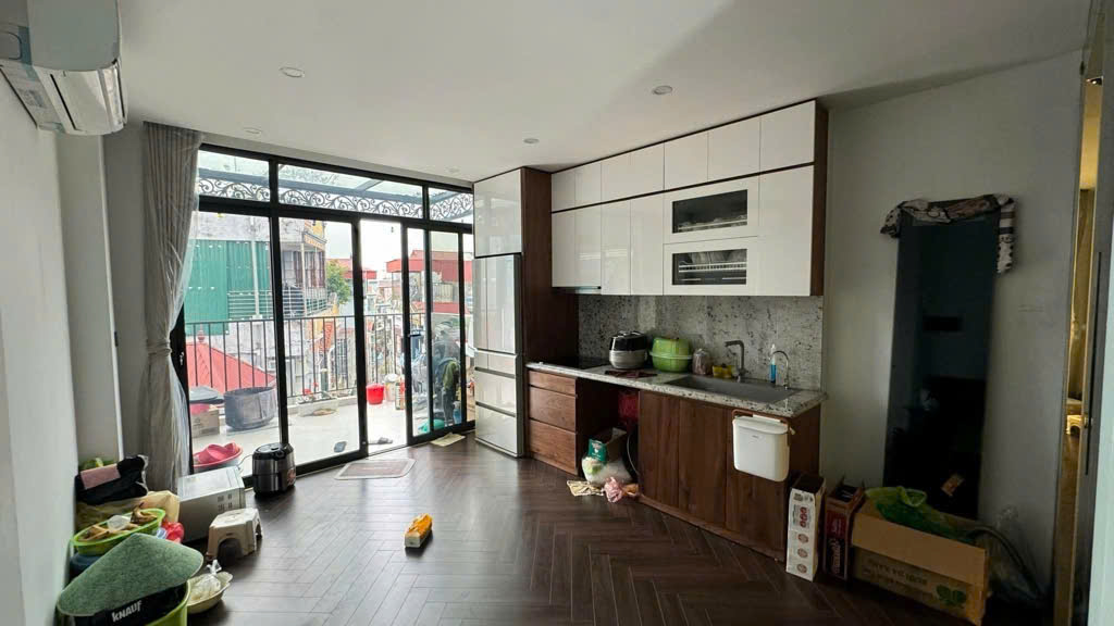 Bán nhà Phố Thái Hà_Nhà Full Nội Thất_Ngõ Huyndai Santa Fe Tránh_37mx6T_Giá: 13.5 Tỷ_Lh: 0396935190.