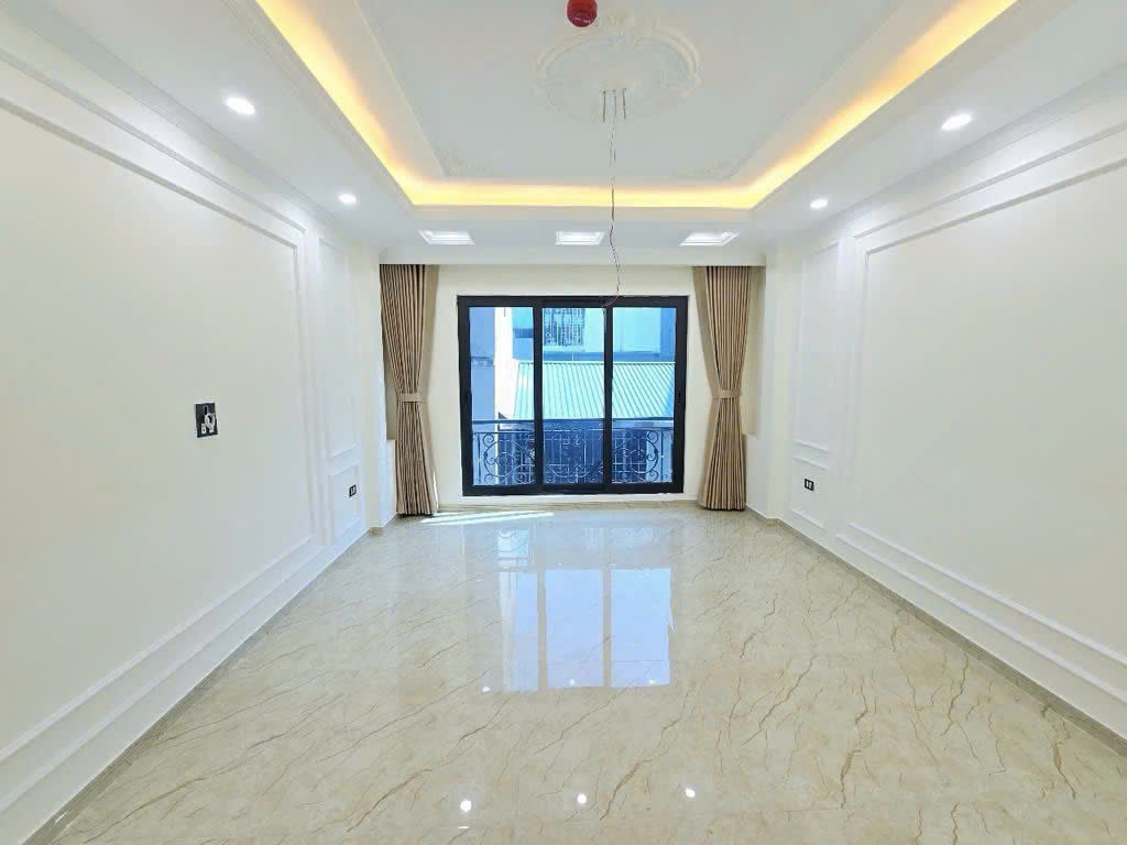 Bán nhà Phố Tây Sơn, Nhà Thang Máy, Ngõ Đẹp, 39mx7T, Giá: 11.9 Tỷ, Lh: 0396935190.