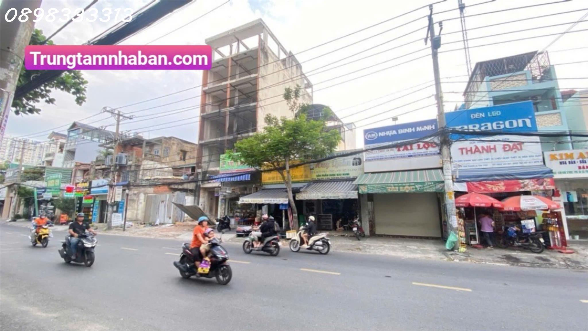 Bán tòa nhà 8 tầng, góc 2 mặt tiền, DT 12×22, thang máy thu nhập 150tr/tháng, Hẻm 362 Phan Huy Ích.
