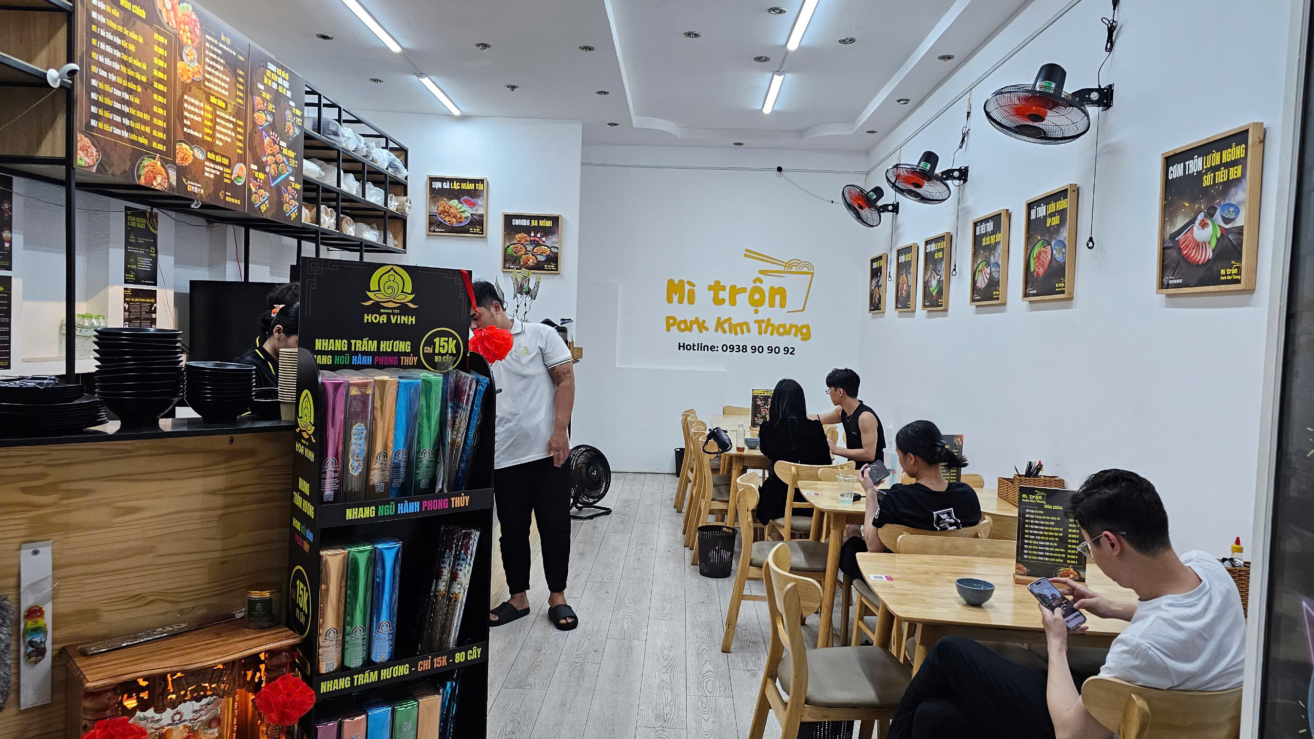 Sang quán Mì cay - Mì trộn Park Kim Thang Cộng Hòa KD ổn định