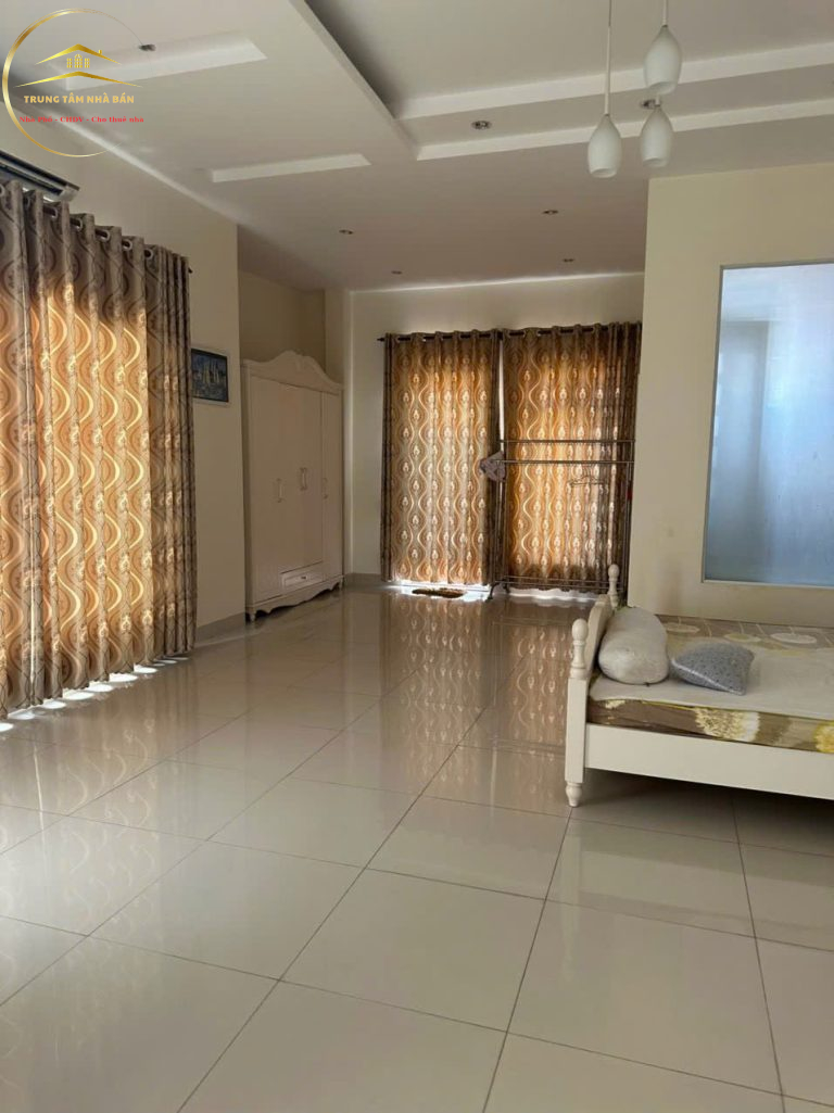Bán nhà Mặt tiền 20 Yên Bái, P4, Thành Phố Vũng Tàu, 5.5×24, 181m2, 4 tầng chỉ 19,5 tỷ
