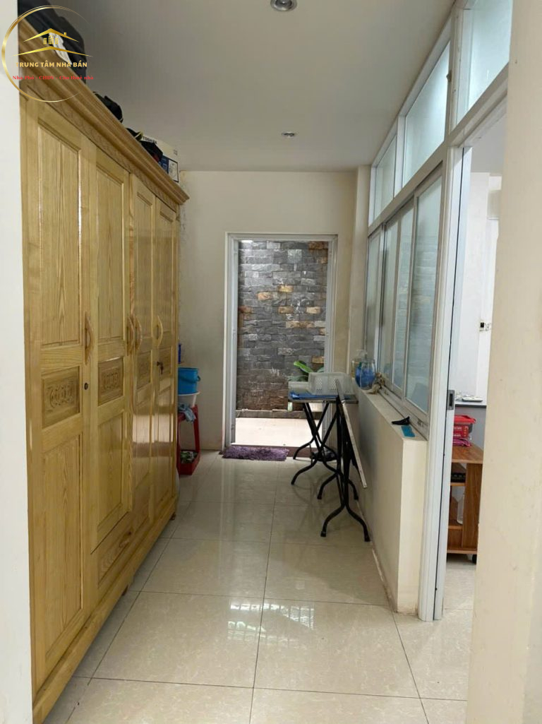 Bán nhà Mặt tiền 20 Yên Bái, P4, Thành Phố Vũng Tàu, 5.5×24, 181m2, 4 tầng chỉ 19,5 tỷ