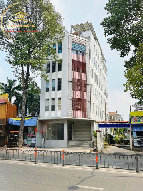 Bán tòa nhà 1A1 Lý Thường Kiệt, P7, Tân Bình, 8×30, 8 tầng thang máy, dòng tiền 4 tỷ/năm