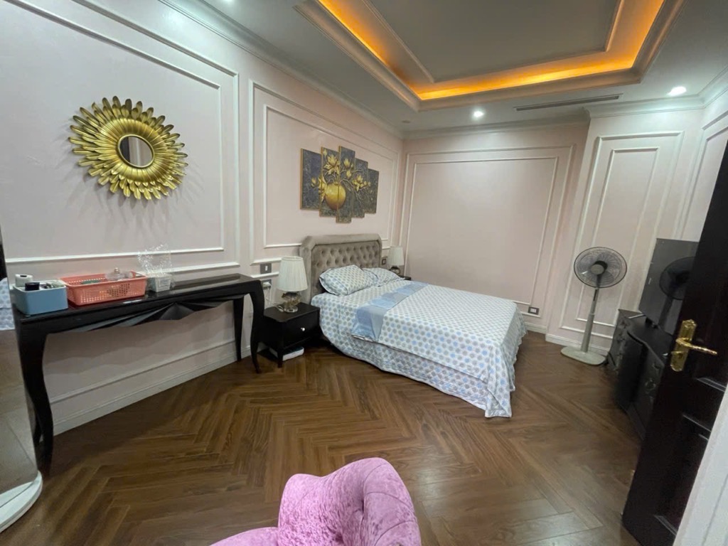 Siêu phẩm Giải Phóng - Ngã tư Vọng, 3 bước ra Hồ, phân lô, ô tô tránh, thang máy, nội thất tiền tỷ