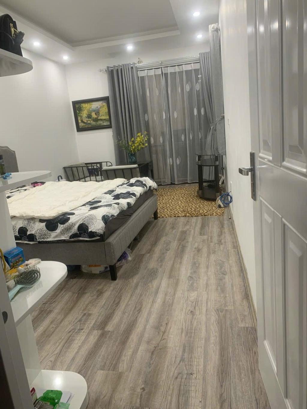 Đỉnh nóc kịch trần Lê Thanh Nghị - Hai Bà Trưng dân xây, 37M x 4 tầng chỉ 8,3 tỷ