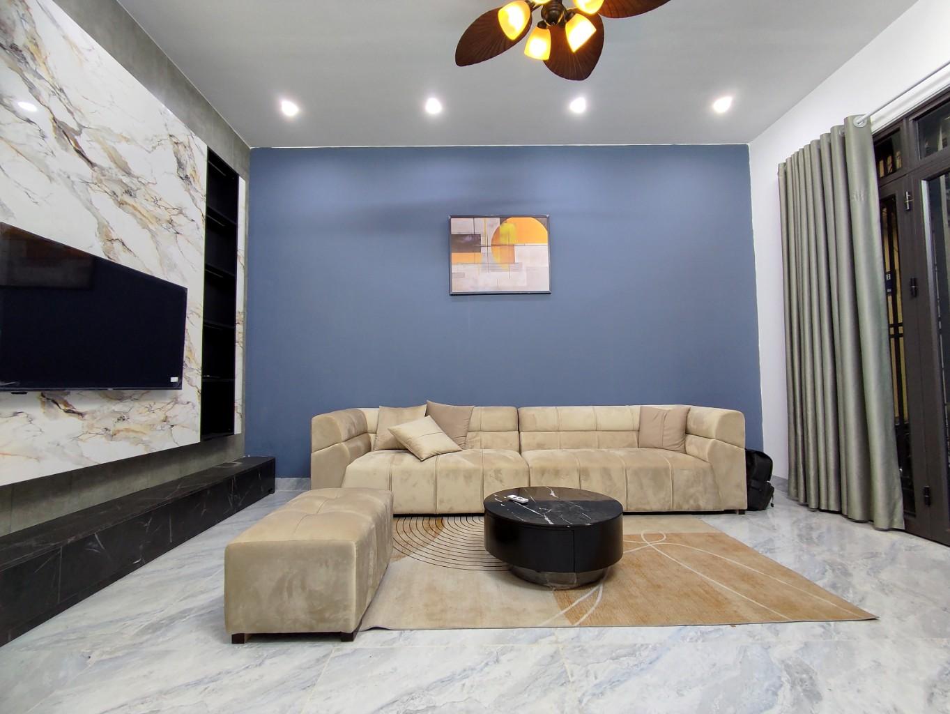 Bán gấp, giá Bán gấp, giá hời nhà Đại La, gần phố, tiện ích đỉnh cao, mặt tiền khủng, vị trí quá hiếmnhà Đại La, gần phố, tiện ích đỉnh cao, mặt tiền khủng,