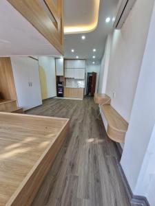 Gà đẻ trứng vàng, CCMN Phương Liệt, mới koong, thang máy, PCCC tiêu chuẩn, 2 thoáng