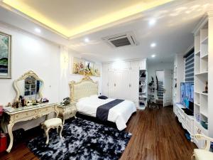 Bán nhà như ks 5 sao trung tâm phố Bạch Mai, 2 thoáng, ô tô đỗ cửa, nội thất đẳng cấp, ở sướng