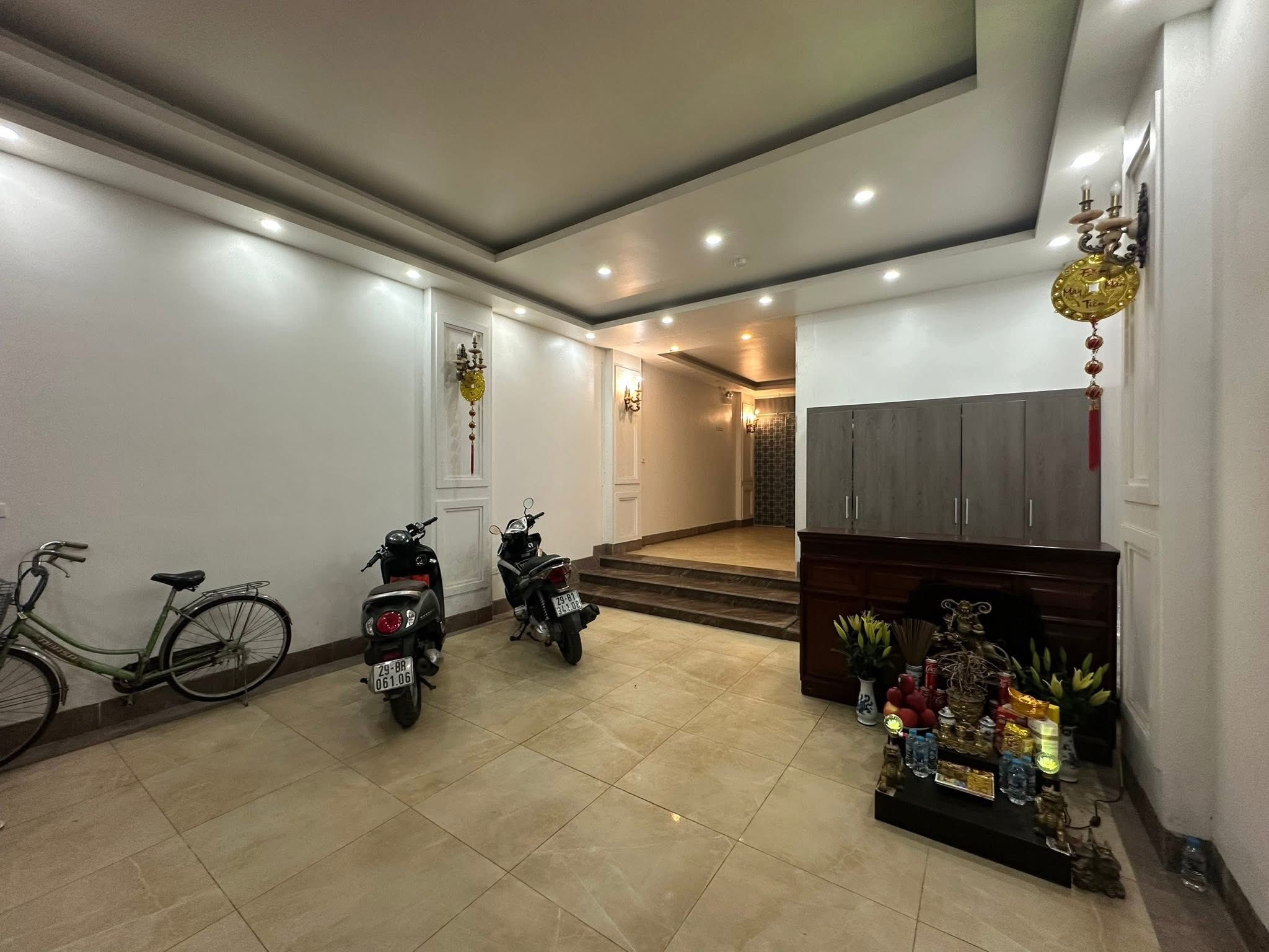 BÁN TOÀ NHÀ 9 TẦNG CỰC VIP, THANG MÁY, VIEW LOTTE - BA ĐÌNH - 68 TỶ (CÓ TL)